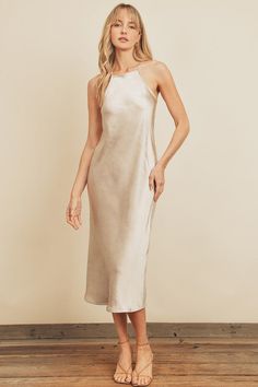 Satin Tie halter. Comes in Champagne, Olive, Black Elegant Halter Dress With Spaghetti Straps For Brunch, Elegant Spaghetti Strap Halter Dress For Brunch, Halter Maxi Dress, Halter Maxi, Dress Satin, Satin Midi Dress, Halter Maxi Dresses, Dress Plus Size, Halter Neckline