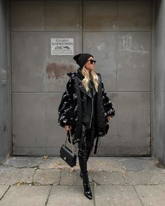 Winter Outfit Ideas, Stylish Winter Outfits, Led Fashion, Winter Outfit, Fashion Killa, Autumn Winter Fashion, All Black, Fashion Inspo Outfits, Fashion Inspiration