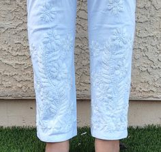 Beautiful Lucknow Chikankari ankle length pants to give you a complete look with your Lucknowi Kurtis or ethnic Kurtis.These pants have a belt to tie and adjust in the front and elastic on the back. White: one size fits S,M,L sizes Sequin Pants, Chandler Az, Womens Pants, Ankle Length Pants, Cut Work, Crochet Lace, Short Tops, Ankle Length, Bell Bottom Jeans