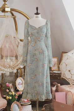 Modest Maxi Dress, Modest Maxi, Maxi Outfits, Everyday Fashion Outfits, Fantasy Dress, Feminine Dress, Looks Vintage