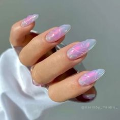 Aura Nails The Ultimate Way To Express Your Spiritual Vibe BeautyStack Aura Nails Blue, Aura Nails, Nail Color Combos, Chrome Nail Art, Lavender Nails, Nails Blue, Elegant Nails