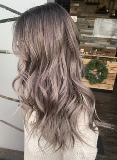 Ashy Light Brown Hair Ombre, Lived In Mushroom Blonde, Ash Brown Purple Balayage, Dishwater Blonde Hair With Lowlights, Mushrooms Hair Color, Hair Color Mushroom Blonde, Mushroom Brown Hair With Ash Blonde Highlights, Cool Mushroom Brown Hair, Ash Mushroom Hair