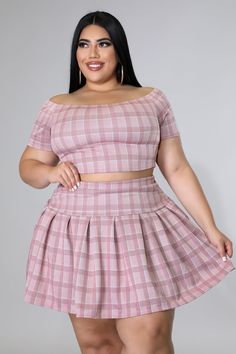 Hey Babydoll Skirt Set – GitiOnline Plus Size Crop Top Outfit, Crop Top Off Shoulder, Plus Size Crop Tops, Short Sleeve Crop Top, High Waist Skirt, Early Spring Outfits, Crop Top Outfits, Short Sleeve Cropped Top, Curvy Girl Outfits