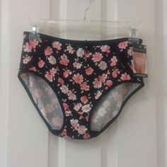 New Floral Pantie Size: L 94% Polyester 6% Spandex Smoke Free Home Stretch Elastane Bottoms For Daywear, Cheap Summer Floral Print Intimates, Cheap Pink Floral Print Sleepwear, Laura Ashley Catalogue Vintage, Vintage Laura Ashley Dress, Pink Vintage Floral Print Sleepwear, Laura Ashley, Women's Intimates, Pink