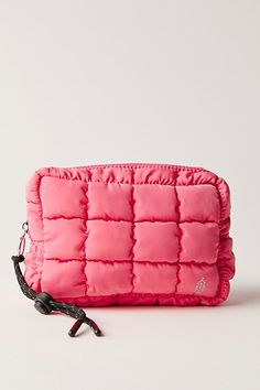 Just as effortless as it is essential, this goes-with-anything mini case is featured in the perfect quilted design with zip closure and water-resistant coating for added functionality. | Quilted Mini Case by FP Movement at Free People, Bubblegum Bubblegum Color, Light Grey Leggings, Free People Summer, Free People Bags, Gift Inspo, Free People Clothing, Gear Bag, Ballet Slippers, Free People Movement