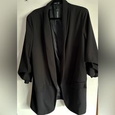 Brand New Boohoo Dress Jacket With ‘Scrunch’ Sleeves Faux Pockets Padded Shoulders Size 22 Black Open Front Formal Outerwear, Formal Black Open Front Outerwear, Black Open Front Outerwear For Work, Black Dress Jacket, Purple Blazer, Houndstooth Coat, Boohoo Dresses, Checked Blazer, Dress Jacket