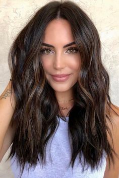 Mocha Color Hair, Pale Skin Hair Color, Mocha Hair, Skin Tone Hair Color, Bombshell Hair, Colors 2023, Perfect Hair Color, Highlights For Brunettes, Look Summer