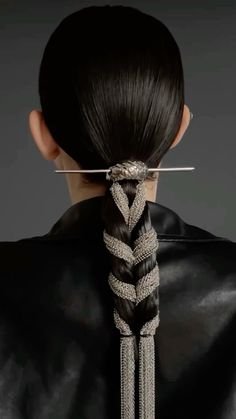 Hair Chain Braid, Back To School Kids Hairstyles, Back To School Hair Ideas, School Hairstyles For Kids, School Hair Ideas, Cute Back To School Hairstyles, Futuristic Hair, Hairstyles And Colors, Stylish Ponytail