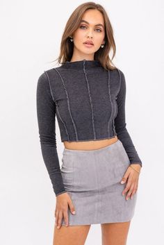 Gray Crop Top Outfit, Boho Beach Outfit, Boutique Clothing Store, Mock Neck Crop Top, Grey Crop Top, Slim Fit Top, Crop Top Outfits