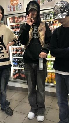 Drainer Core Outfits, Drain Gang Outfit, Bladee Dg, Drain Gang, Yung Lean, Y2k Men, Winter Fits