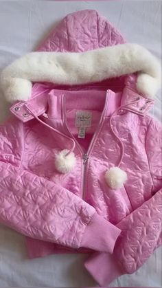 Pretty Pink Clothes, Mcbling Winter Outfits, Pink Cropped Jacket, Y2k Christmas