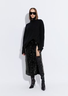 Cashmere Silk Turtleneck - LAPOINTE Silk Turtleneck, Skirt And Sweater, High Waisted Midi Skirt, Black Sequin Skirt, White Shirt Outfits, Skirts Midi High Waisted, High Waist Skirt, Skirt Suit, Black Sequins