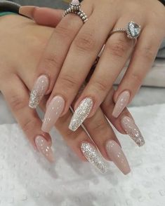 Silk Wrap Nails, 2019 Nails, Makeup Tip, Makeup Nails Art, Silver Nail, Colorful Nails, Fall Acrylic Nails, Shiny Nails, Nails Glitter