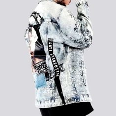 Bring your wardrobe into the future with our 2023 Spring-Summer Collection's Y2K-trend anime-print men's denim jacket! Combining retro trends with trendy style. this statement piece features a bleached finish. painted prints. and a buttoned closure for a timelessly cool look.Why You'll Fall In Love: Y2K Vibes: Make a vogue statement that pays tribute to the millennium's iconic style scene. Loose and Lively: Experience unmatched comfort and freedom of movement with its free fit. Painted Prints: I Urban Style Denim Jacket For Summer Streetwear, Trendy Graphic Print Denim Jacket, Summer Streetwear Denim Jacket, Long Sleeve Graphic Print Denim Jacket For Summer, Graphic Print Long Sleeve Denim Jacket For Summer, Trendy Oversized Denim Jacket With Graphic Print, Summer Streetwear Washed Denim Jacket, Summer Graphic Print Cotton Denim Jacket, Summer Washed Denim Jacket For Streetwear