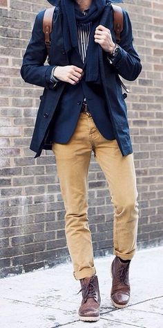 Tan and navy! How To Wear Belts, One Dapper Street, Men Looks, Well Dressed, Stylish Men, Smart Casual, Vintage Denim