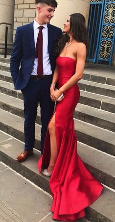 Couple Prom, Prom Dresses Mermaid, Strapless Prom Dresses, Red Evening Dress, Maroon Dress, Dresses Mermaid, Prom Photos, Long Prom Dresses, Red Prom