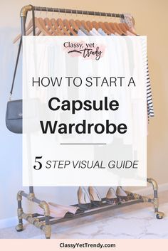 Learn how to create a capsule wardrobe using the 5-step visual guide! Step-by-step, you'll start your own capsule! Organize your closet with clothes, shoes and accessories and have several outfits for spring, summer, fall and winter. Closet With Clothes, Dresses 70s, Create A Capsule Wardrobe, Fashion 40s, Organize Your Closet, Outfits For Spring, Classy Yet Trendy, Malayalam Movie, Minimalist Closet