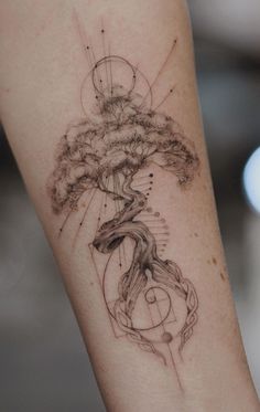 Meaningful Tree Tattoos Thestral Tattoo, Natur Tattoo Arm, Fibonacci Tattoo, 42 Tattoo, Dna Tattoo, Tree Tattoos, Tree Tattoo Designs, Tatuaje A Color, Tattoo Life