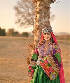 #afghan #tajikistan #persian #afghandress #khorasan Afgani Dress, Abaya Design, Dresses Sewing, Frock Style