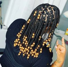 Tan Skin Blonde Hair, Short Box Braids, Pelo Afro, Braided Ponytail Hairstyles, Short Braids