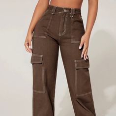 Brown Cargos With Light Brown Seams. Wide Legged. Brand New Cargo Outfit, Brown Cargo Pants, Cargo Pants Style, Cargo Pants Outfit, Cute Pants, Jeans Cargo, Outfit Jeans, Brown Pants, Women Denim Jeans