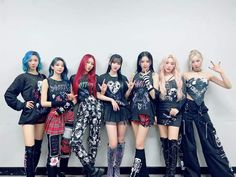 Deukae Ot7, Dreamcatcher Concert, Music Celebrities, Concert Fit, Japan Music, Asian Music, Mama Awards, Fit Ideas