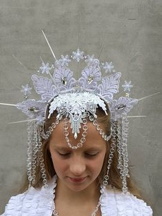 This lovely snowflake lace crown, tiara, kokoshnik, fascinator snow queen crown, ice crown,snow fairy costume crown,white-silver beaded tiara,Christmas crown with snowflakes,icicles,beads, pearls, crystals, rhinestones,chains, and sequins for a special lady! Very sparkly and chic! It will make you Snow Fairy Costume, Snow Queen Crown, Ice Princess Costume, Ice Goddess, Snowflake Lace, Frozen Play, Ice Crown, Snow Queen Costume, Beaded Tiara