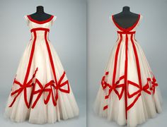 1950s Anne Lowe ball gown Anne Lowe, 20th Century Fashion, Deep Winter, Vintage Mexican, Historical Dresses, Fancy Outfits, Fantasy Fashion, Historical Fashion, Fashion History