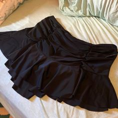 Torrid Nwt Swim Skirt Sz 3 22/24 Feel Free To Make An Offer! Swim Skirt, Womens Swim, Swimming, Feel Free, Skirt, Women Shopping, Black, Color