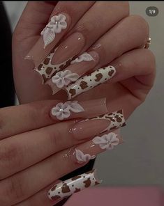 Hispanic Nails, Nails With Charms, Winter Nail Ideas, Western Winter, Birthday Nail Designs, Best Nail Ideas