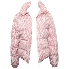 Monogram Jacket, Pink Puffer Jacket, Dior Pink, Puffy Jacket, Trotter, Mode Inspo