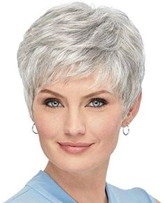 Pixie Cosmetics, Haircut Glasses, Pixi Cosmetics, Haircut Layered, Hairstyles Layered, Grey Hair Wig, Hairstyles Pixie, Short Curly Pixie