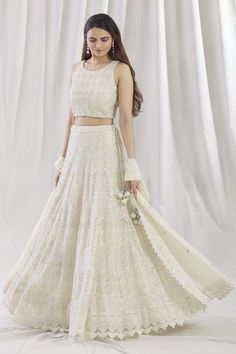 White Floral Embroidered Chikankari Lehenga Set Ivory Lehenga Bridal, Lehenga With Jacket, Ivory Lehenga, Chikankari Lehenga, White Lehenga, Navratri Dress, Floral Lehenga, Lehenga Wedding, Lehenga Designs