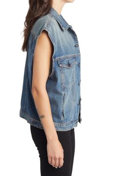 This oversized nonstretch-denim vest features soft fading for a lived-in vibe and an array of handy pockets to store your essentials. 22 1/2" length (size Medium) Front button closure Spread collar Chest button-flap patch pockets; side-seam pockets 100% cotton Machine wash, line dry Made in the USA Summer Utility Style Sleeveless Denim Vest, Relaxed Fit Denim Vest With Pockets, Trendy Medium Wash Vest, Casual Sleeveless Denim Vest With Pockets, Casual Dark Wash Sleeveless Denim Vest, Trendy Sleeveless Denim Vest For Everyday, Casual Vest With Pockets In Medium Wash, Casual Medium Wash Vest With Pockets, Casual Light Wash Vest With Pockets