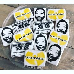 some cookies that have been decorated to look like the faces of martin luther king on them