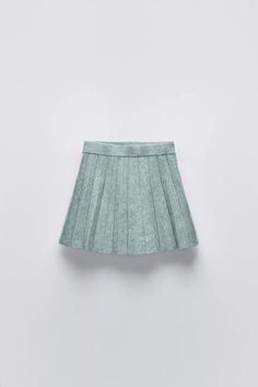 BOX PLEAT KNIT SKIRT - Green / Blue | ZARA United States Spring School Skort With Elastic Waistband, Winter Pleated Skirt For School, Casual Skirt With Elastic Waistband For School, Spring Pleated Skirt For School With Relaxed Fit, Relaxed Spring School Pleated Skirt, Spring School Relaxed Pleated Skirt, Spring School Pleated Skirt, Casual Zara Pleated Skirt For Fall, Casual Pleated Mini Skirt By Zara