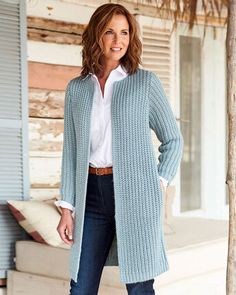 Longline Cable Coatigan Cable Cardigan, Fitted Cardigan, Plus Size Cardigans, Mohair Cardigan, Casual Sweater, Crochet Clothes Patterns, Crochet Jacket