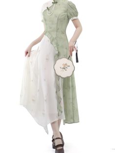 This price is for a short sleeve dress only, others are not included.   	 		 			Size 			S 			M 			L 		 		 			Full Length 			119 			121 			123 		 		 			Shoulders 			38 			39 			40 		 		 			Bust 			86 			90 			94 		 		 			Waist 			68 			72 			76 		 		 			Sleeve Length 			22 			23 			24 Elegant Green Cheongsam With Stand Collar, Traditional Summer Cheongsam With Stand Collar, White Cheongsam, Green Cheongsam, White Fitted Short Sleeve Cheongsam, Summer Green Cheongsam, Bamboo Print, Chiffon Shorts, Steampunk Fashion Male