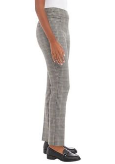 Boasting a preppy plaid print, these pants from Kim Rogers add polished style to your wardrobe. | Kim Rogers Women'Small Average Millennial Pants, 18 Preppy Plaid, Polished Style, Kim Rogers, Plaid Print, Plaid, Wardrobe, Pants, Trousers