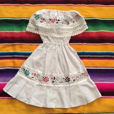 Cute Mexican Dress Hand Embroidered Size ; 4-5 Years Old Girls New - No Tags Girl Mexican, Puebla Dress, Mexican Embroidered Dress, Pink Sundress, Mexican Outfit, Mexican Dress, Mexican Girl, Mexican Dresses, 20's Dress