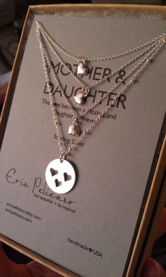 Mother 3 Daughters Necklace Set. Inspirational by erinpelicano *Mom's birthday present ...pinned by ♥ wootandhammy.com, thoughtful jewelry. Mom Christmas Gifts Ideas, Mom Christmas Gifts, Mother Daughter Necklaces Set, 3 Daughters, Mother 3, Mother Daughter Jewelry, Mother Daughter Necklace, Daughter Jewelry, Daughter Necklace