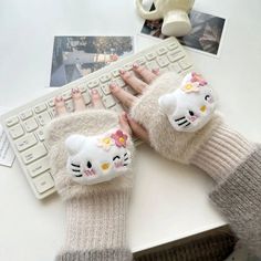 Keep your hands warm and stylish this winter with the Hello Kitty Kawaii Fingerless Gloves! Featuring a charming Hello Kitty design and a fingerless style for added functionality, these gloves are perfect for staying cozy while using your phone, typing, or going about your day. Show off your love for Hello Kitty while staying snug and comfy! (≧◡≦)💕