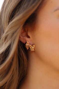 Fancy Bow Earrings-Gold Bow Earrings Gold, Gold Boutique, Bow Designs, Fancy Bows, Clothing Casual, Bow Earrings, Bow Design, Bring Happiness, Earrings Gold