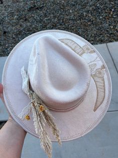 Ivory Steer Head Burned Hat Suede Rancher Hat Ladies Western Hat Wedding Hat Wide Brim Fedora Hippie Rancher Bridal Hat - Etsy Bohemian Fedora With Flat Crown For Ranch, Beige Bohemian Felt Hat For Rodeo, Bohemian Wide Brim Fitted Fedora, Bohemian Fitted Wide Brim Fedora, Bohemian Cream Fedora With Flat Brim, Bohemian Felt Hat With Flat Crown For Ranch, Bohemian Fitted Felt Hat With Short Brim, Western Hat Bands For Wedding And Kentucky Derby, Bohemian Hat Bands For Kentucky Derby Wedding