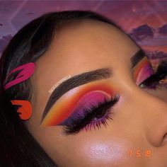 Pinterest: @ LOLAxxLOLA Bright Makeup, Face Beat, Amazing Makeup, Beautiful Eye Makeup, Colorful Eye Makeup, Creative Eye Makeup, Makeup Obsession, Baddie Makeup