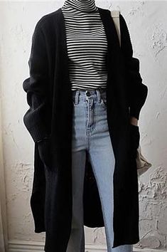 Outfits Cold Weather, Chill Fashion, Outfits Cold, Best Casual Outfits, Cardigan Outfit, Uni Outfits, Business Dress, Clothes Aesthetic, 80s Style