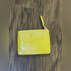 Madewell The Small Travel Zip Pouch Size 4” By 5.1/5” Yellow Pouch Wallet For Everyday Use, Yellow Coin Purse For Everyday Use, Yellow Zipper Pouch Coin Purse For Daily Use, Yellow Coin Purse With Zipper For Everyday Use, Clutch Organization, Brown Leather Clutch, Madewell Bags, Leather Card Wallet, Card Case Wallet