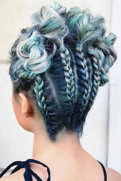 Shortish Hair, Prom Hairstyles For Short Hair, Festival Hair, Trending Hairstyles, Prom Hairstyles, Box Braids Hairstyles, Braids For Short Hair, Crazy Hair, Braid Styles