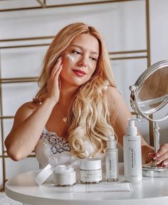 Skin Care Photoshoot Ideas, Ugc Photos, Hair Advertising, Oriflame Beauty Products, My Daily Routine, Brand Photography Inspiration, Ugc Content