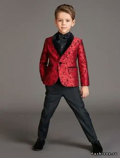 Lonnie Chavis, Boys Formal Wear, Kids Wear Boys, Boys Tuxedo, Boys Designer Clothes, Jacquard Jacket, Dolce And Gabbana Kids, Red Suit